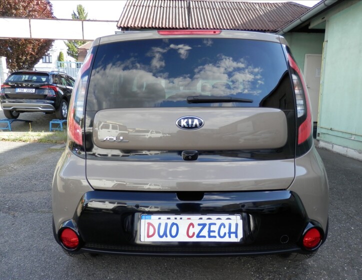 KIA Soul 7