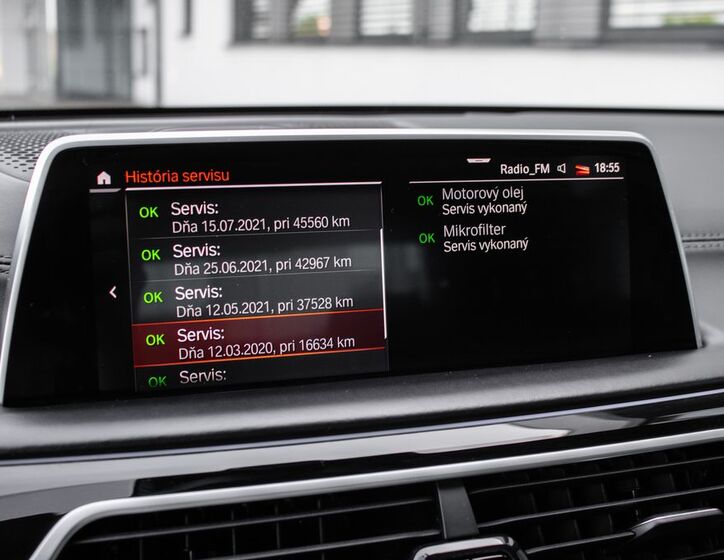 BMW Řada 7 43