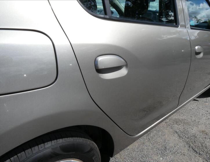 Dacia Sandero 13