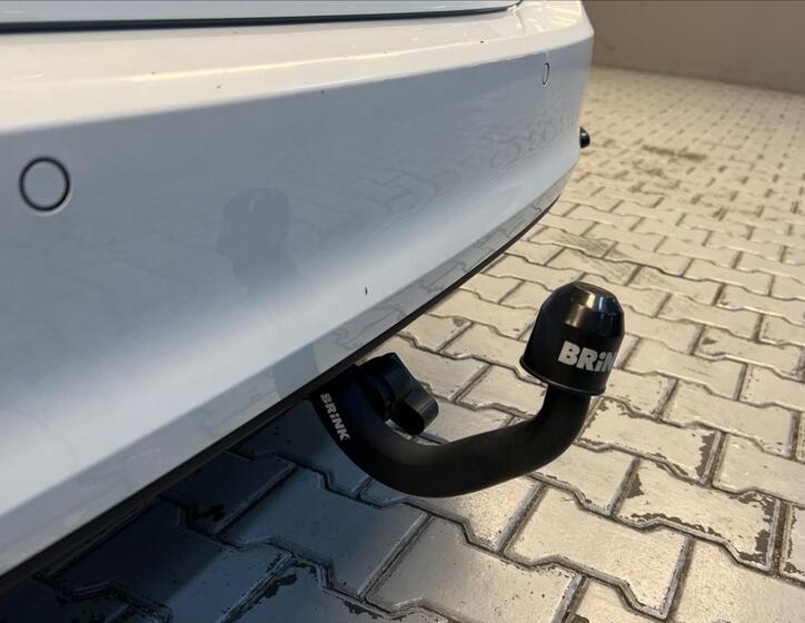 Volkswagen Golf 11