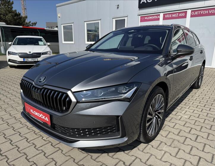 Škoda Superb 1