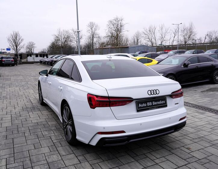 Audi A6 4
