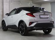 Toyota C-HR 7