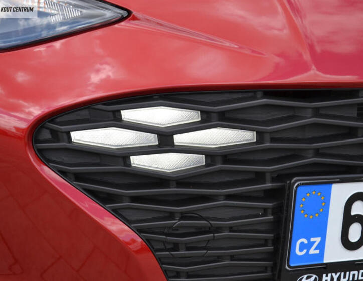 Hyundai i10 8