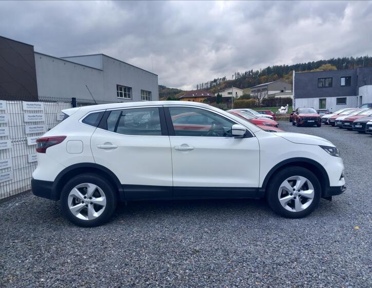 Nissan Qashqai 5