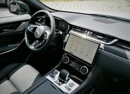 Jaguar F-Pace 47
