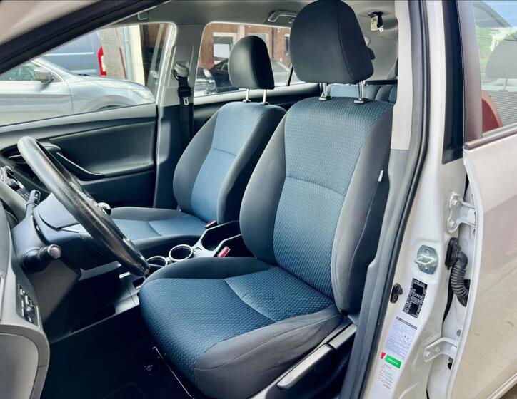 Toyota Verso 9
