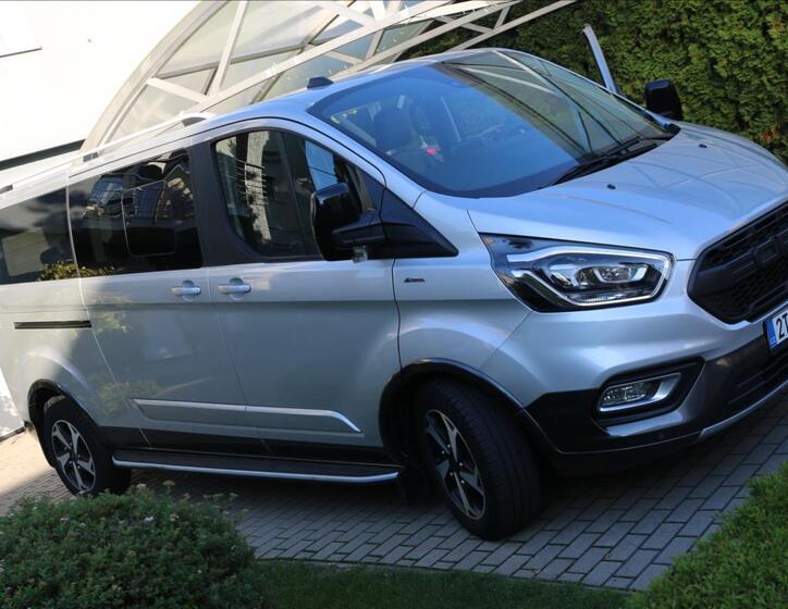 Ford Tourneo Custom 3