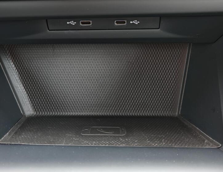 Volkswagen Golf 36