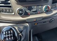 Ford Transit Custom 38
