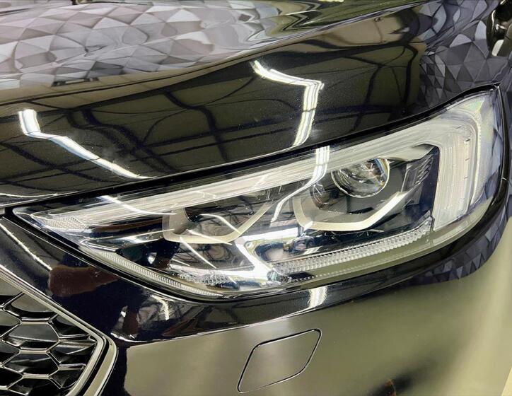 Ford Edge 8