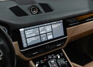 Porsche Cayenne 11