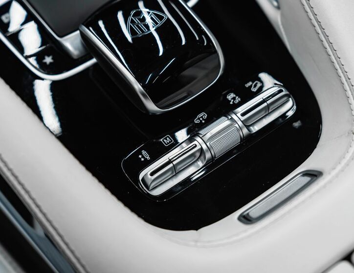 Mercedes-Benz GLS 15