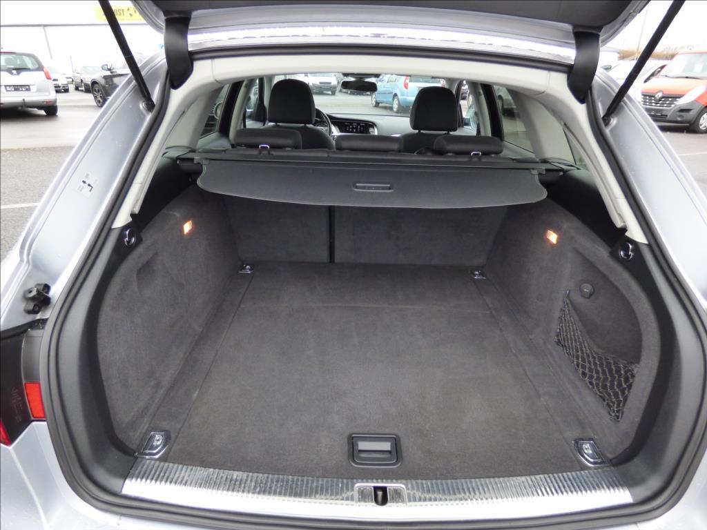 Audi A4 56