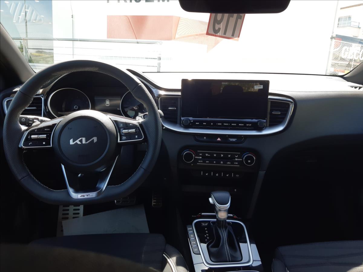 KIA ProCeed