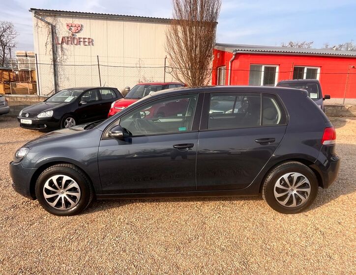 Volkswagen Golf 2