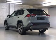 Toyota RAV4 6