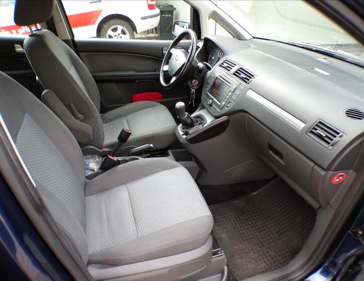Ford C-MAX 19