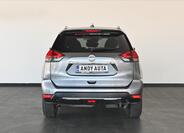 Nissan X-Trail 4