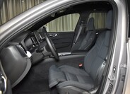 Volvo XC60 8