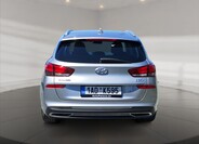 Hyundai i30 4