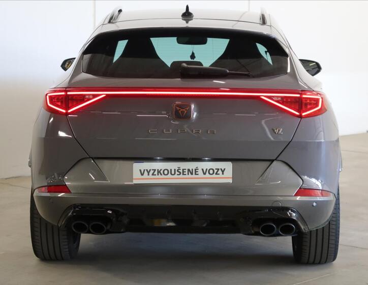 Cupra Formentor 9