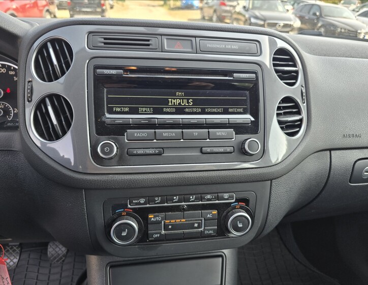 Volkswagen Tiguan 16