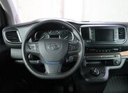 Toyota ProAce 17
