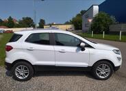 Ford EcoSport 4
