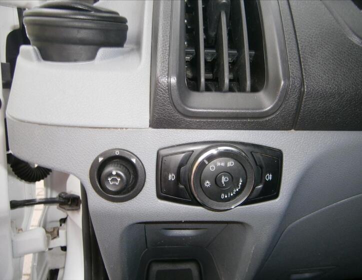 Ford Transit 18