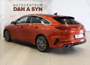 KIA ProCeed 6