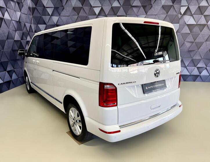 Volkswagen Caravelle 5