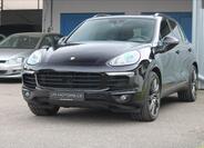 Porsche Cayenne 2