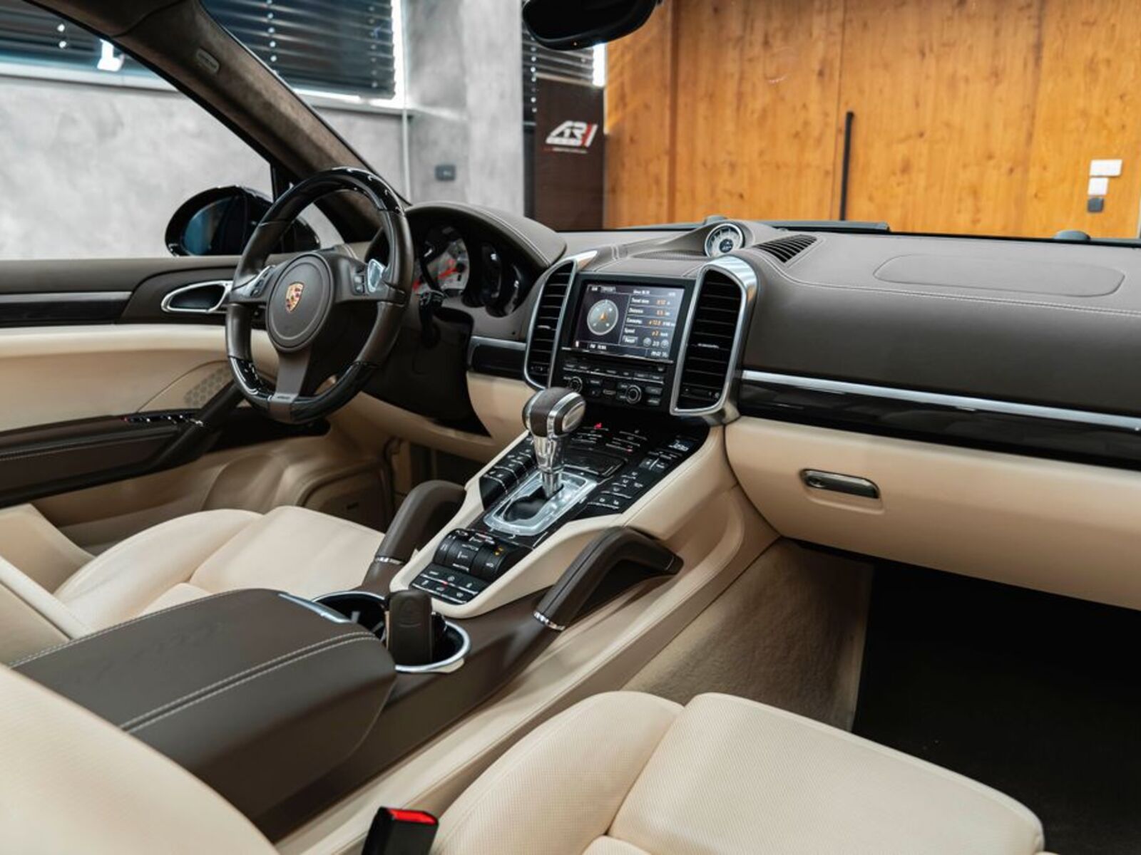 Porsche Cayenne 20