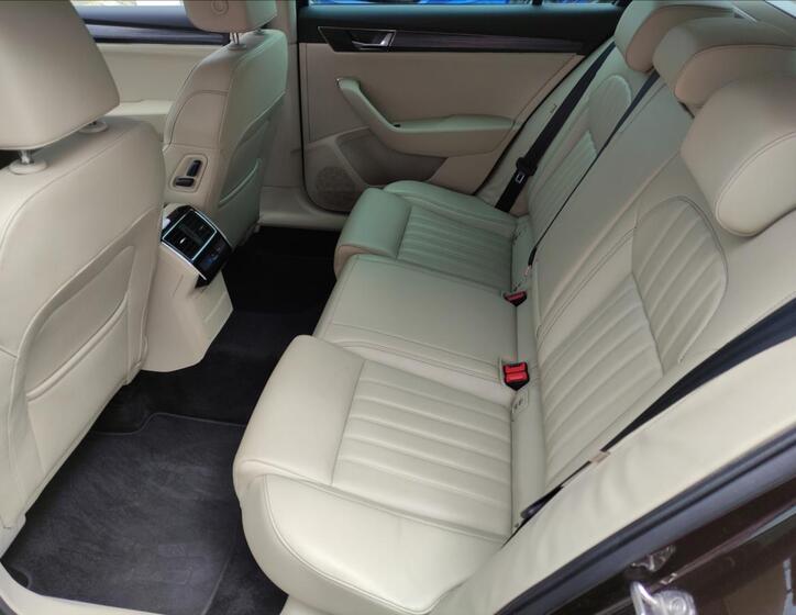 Škoda Superb 7