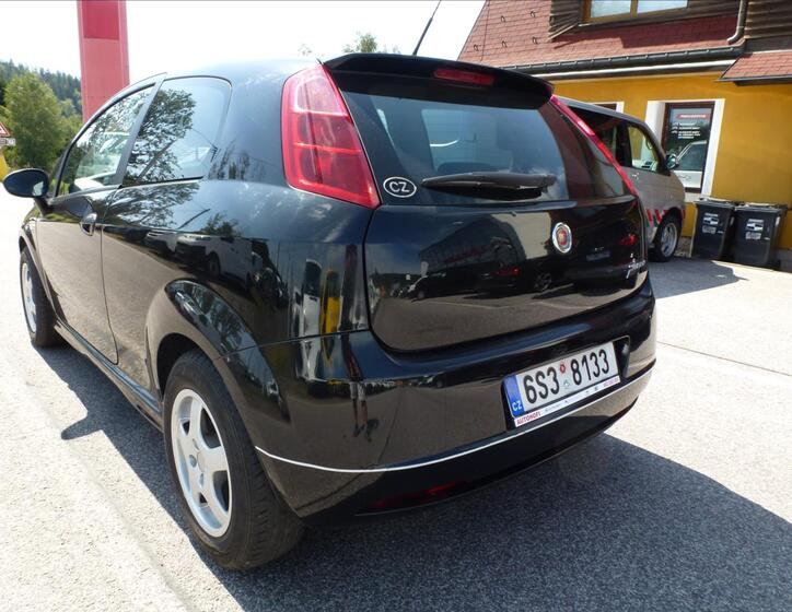 Fiat Grande Punto 10