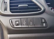 Hyundai i30 23