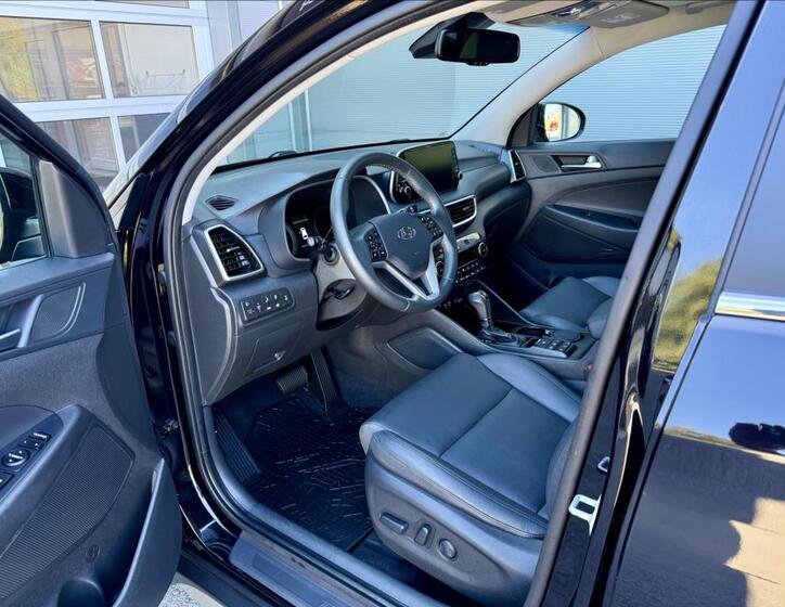 Hyundai Tucson 8