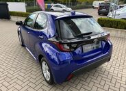 Toyota Yaris 4