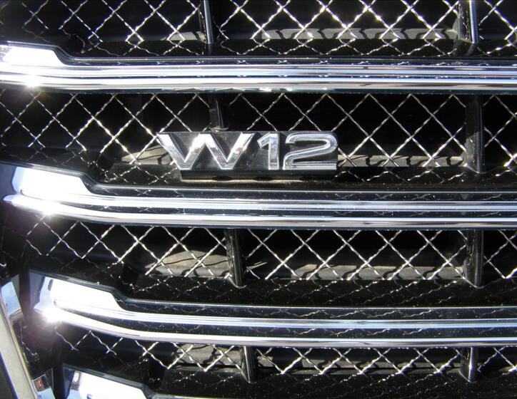Audi A8 58