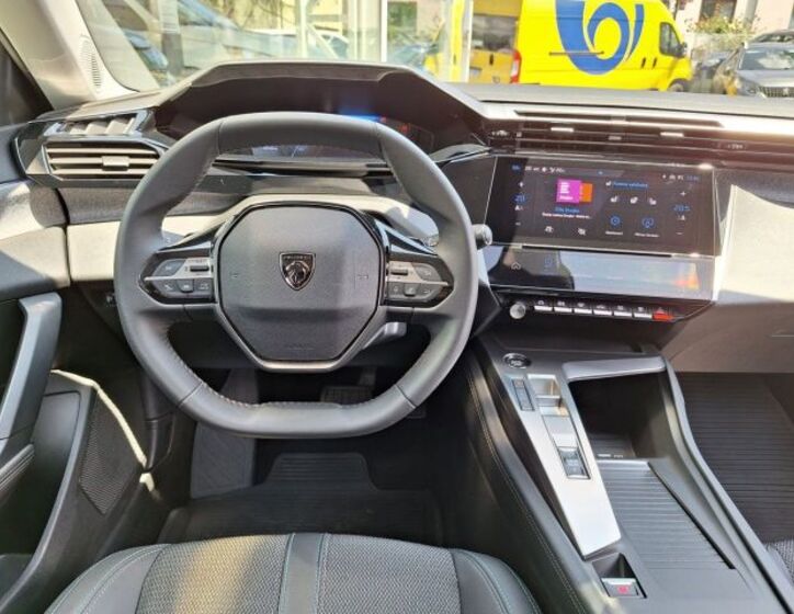 Peugeot 308 13