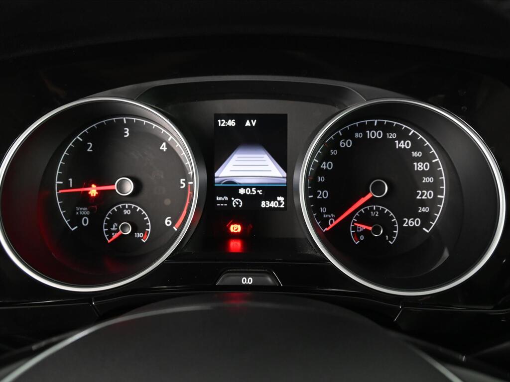 Volkswagen Touran 13