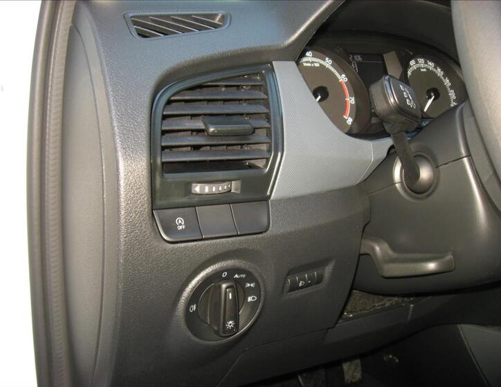 Škoda Fabia 29