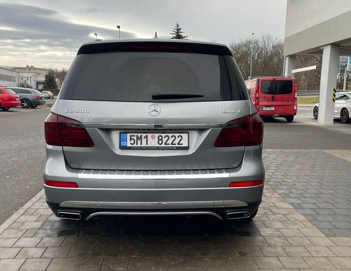 Mercedes-Benz GL 6
