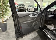 Audi Q7 6