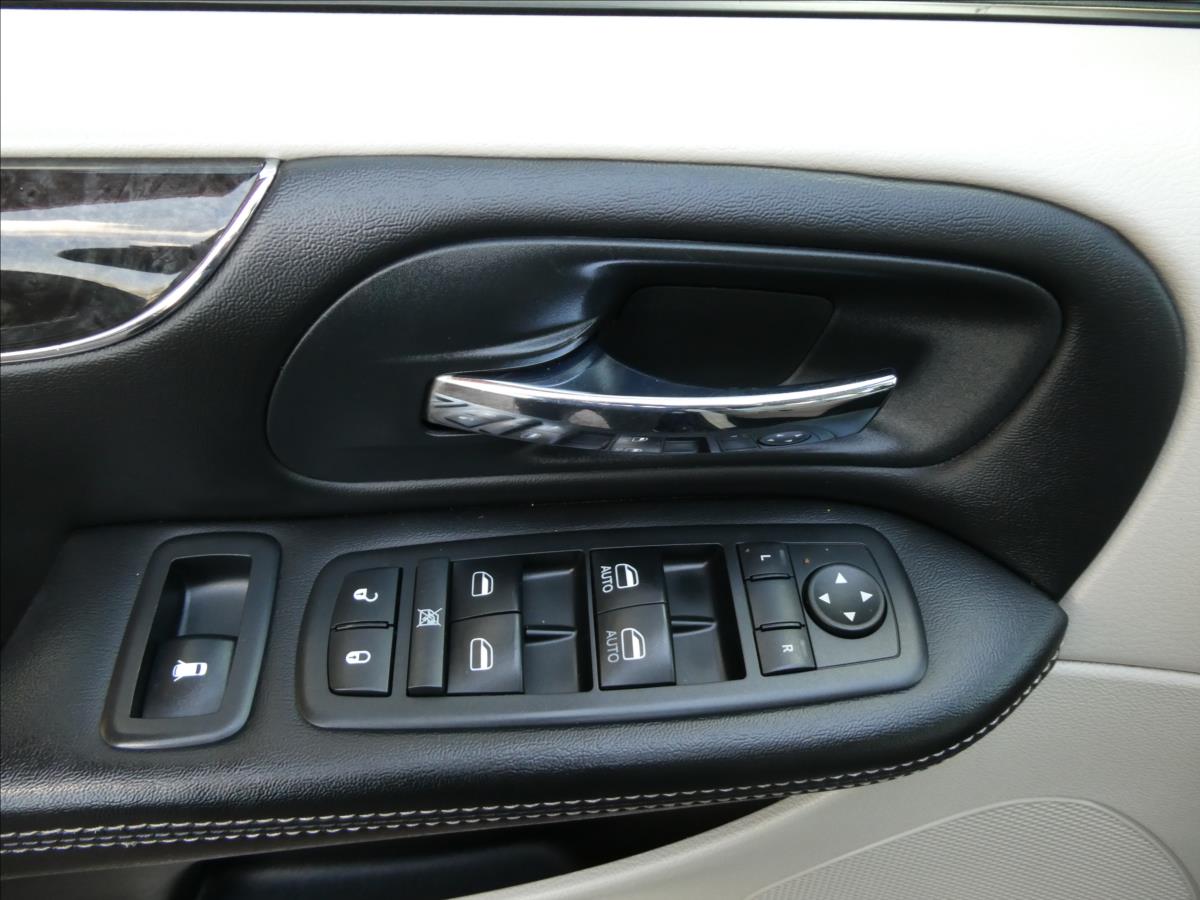 Chrysler Town & Country