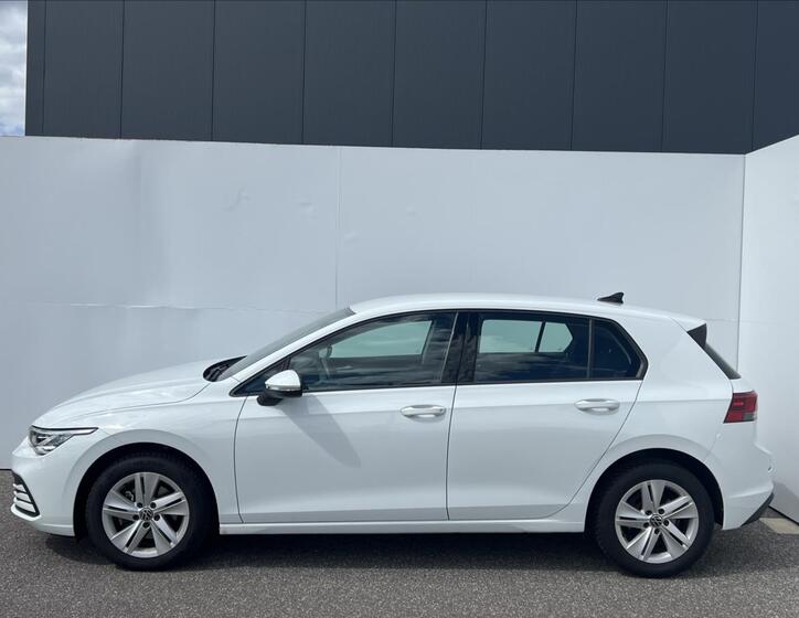 Volkswagen Golf 10