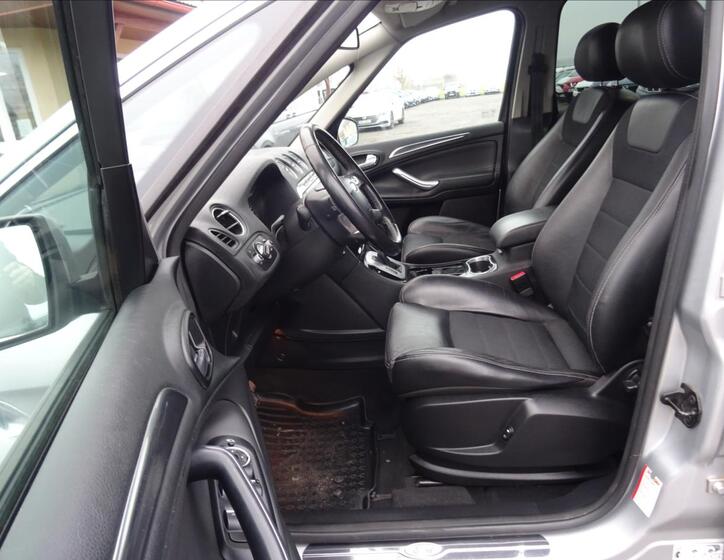 Ford S-MAX 18