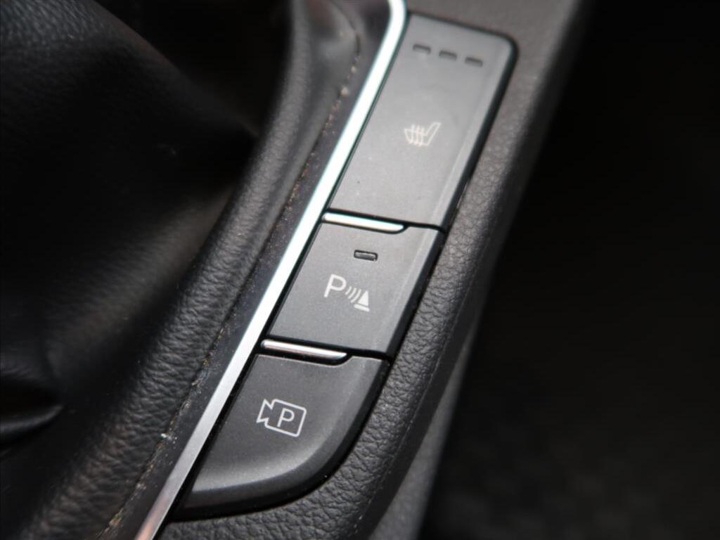 Hyundai i30 24