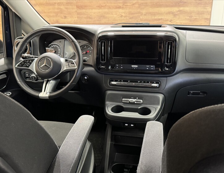 Mercedes-Benz Vito 6
